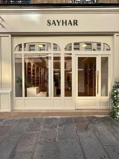 Boutique Sayhar, 27 rue de Marignan, Paris – point de vente Alchymia Studio
